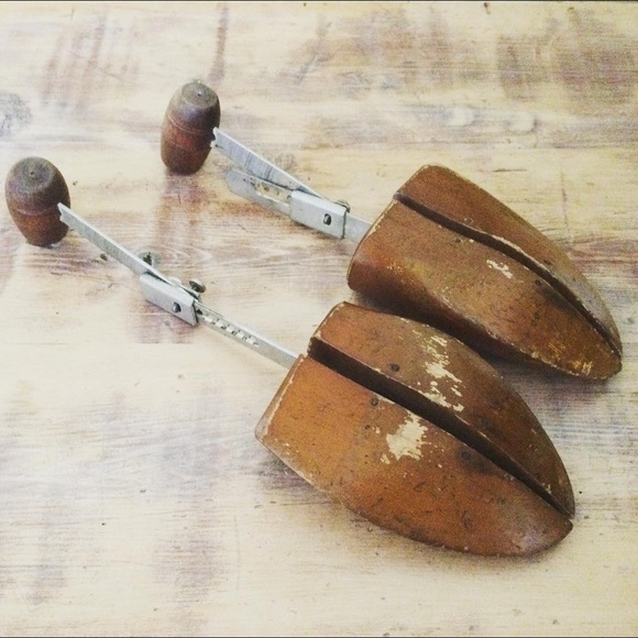 Vintage Shoe stretchers, Wood shoe stretchers - Picture 4 of 4